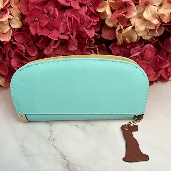 Silly Cartoon Dog Blue Vegan Leather Clutch Wallet - Picture 13 of 16